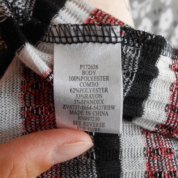 EUC Almost Famous Striped Short Sleeve Tee S - Picture 6 of 6